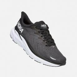 HOKA Clifton 8
