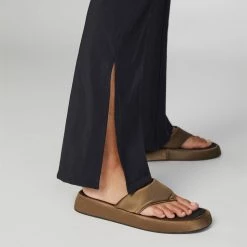 Koral Illuminate Blackout High Rise Legging Clothing