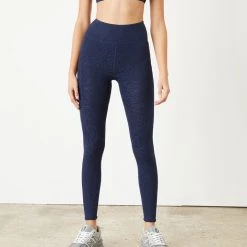 Twenty Montréal Crystal Strata 3D Activewear Legging Clothing