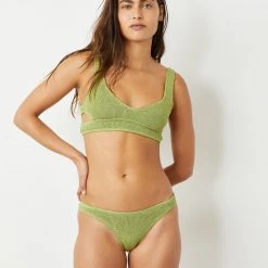 Bond-eye Scene Brief New Arrivals