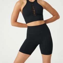 Le Ore Lucca High Rise 7IN Pocket Short Clothing