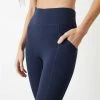 All Access High Waisted Center Stage Pocket Legging Clothing
