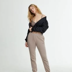 WSLY Eco Fleece Classic Pocket Sweatpant Clothing