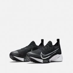 Shoes Nike Air Zoom Tempo Next %