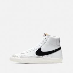 Nike Blazer Mid 77