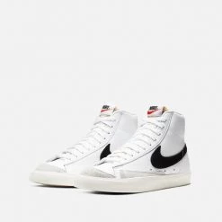 Nike Blazer Mid 77