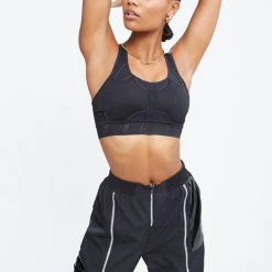 Nike Swoosh Ultrabreathe Bra
