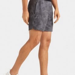 Rhone Sale 7in Mako Tech Short Unlined