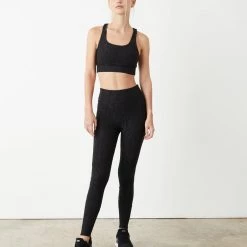 Twenty Montréal Clothing Crossover 3D Activewear Leggings
