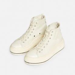 R13 High Top Sneaker