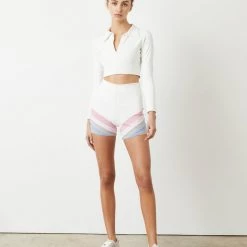 Port De Bras Rainbow Biker