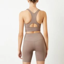 Varley Let's Move 7in Short 8 Varley Let's Move 7in Short