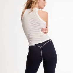 Twenty Montréal Flowetry Legging Clothing