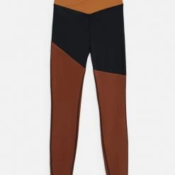 WeWoreWhat Splice Legging