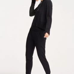 Beyond Yoga Swear By Cropped Hoodie Clothing