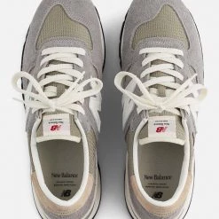New Balance Made In US 990 V1