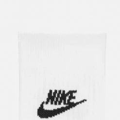 Nike Everyday Essential Crew Socks